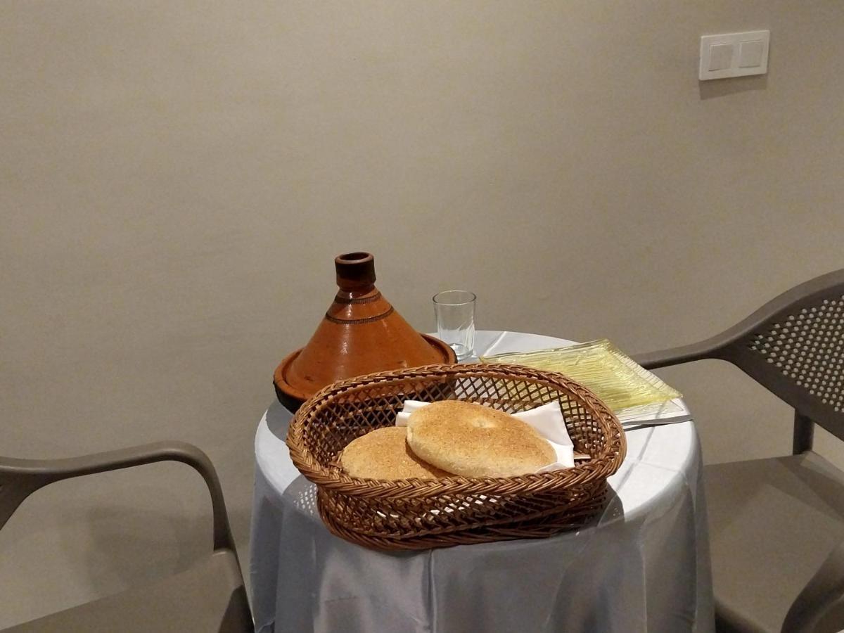 Beautiful Apartment Next To Airport Mohamed V Derroua Екстер'єр фото